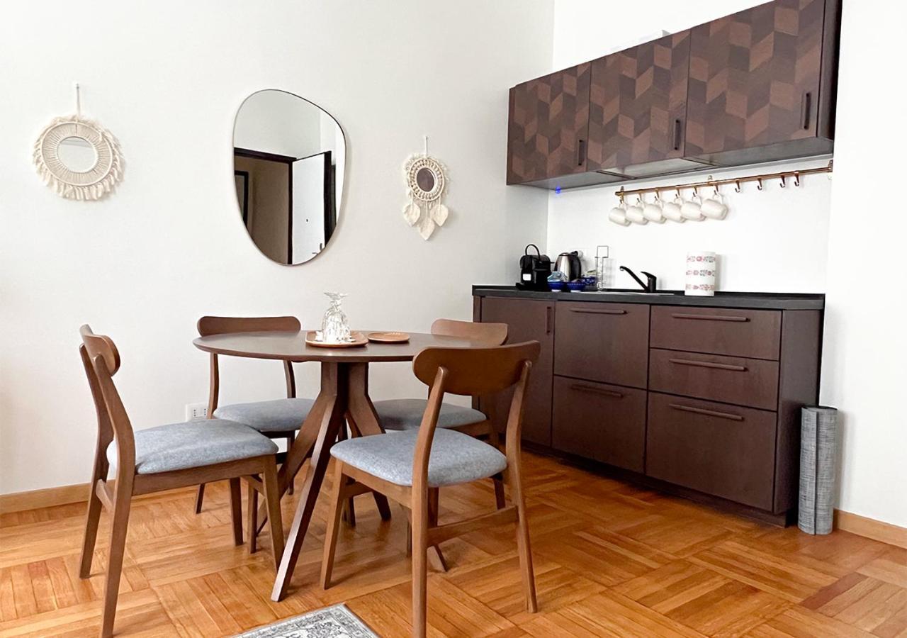 Ferienwohnung Cozy Duomo - Elegant & Quiet, 300M From Cathedral Mailand Exterior foto