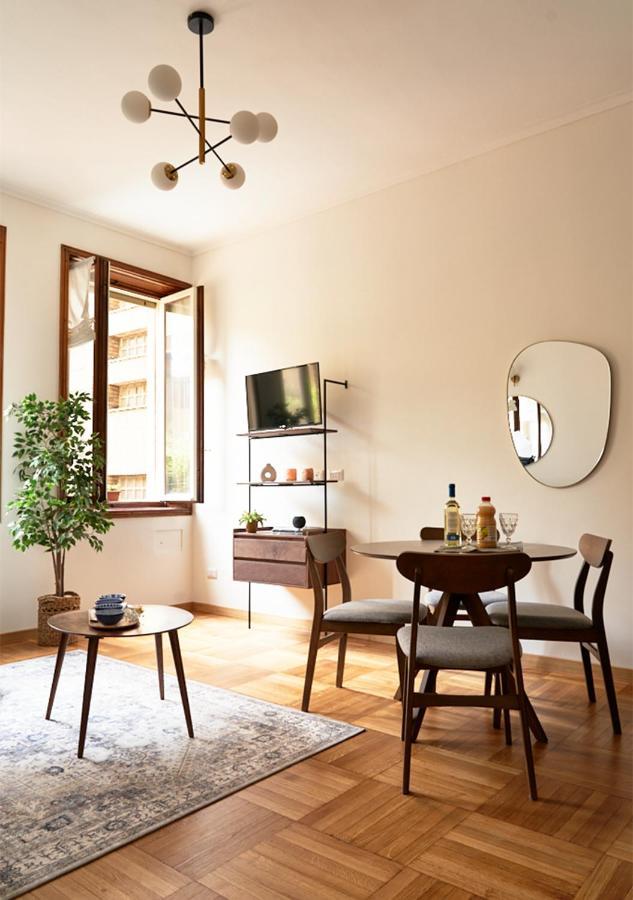 Ferienwohnung Cozy Duomo - Elegant & Quiet, 300M From Cathedral Mailand Exterior foto